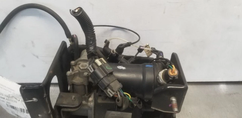 19 GMC YUKON DENALI XL SUSPENSION COMPRESSOR PUMP - Image 3 of 4