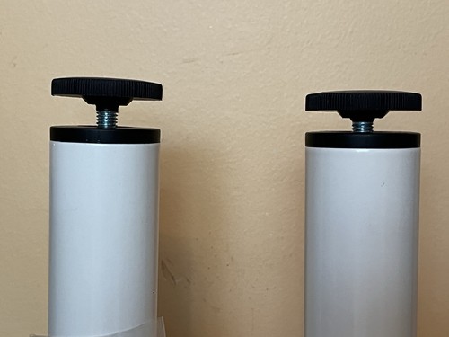 2 Ikea Vika Adils Tischbeine rund weiß Metall Schreibtisch Esszimmer Montagematerial - Bild 6 von 8