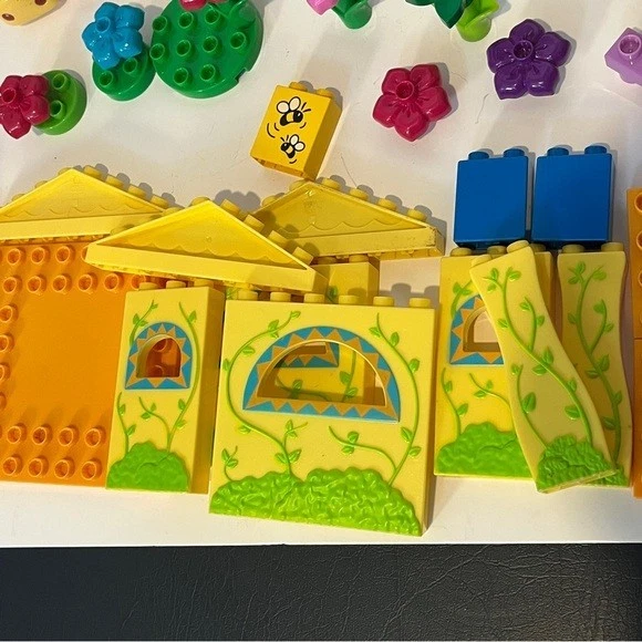 Mega Bloks Ni Hao Kai-Lan Buildable Bedroom Bakery Set Dora House Pieces Figures - Image 4 of 4