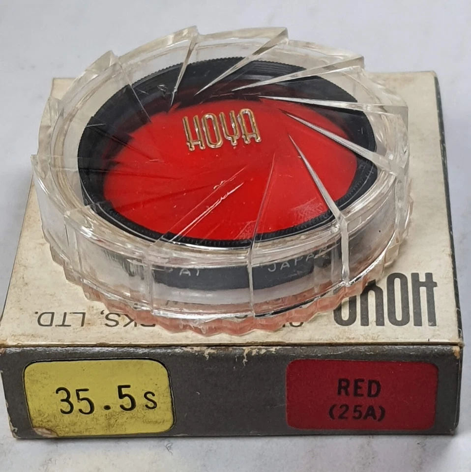 Hoya 35.5mm Red #25A Glass Lens Filter 35.5 mm 25A 25 A Black & White Film 35.5 - Image 3 of 4