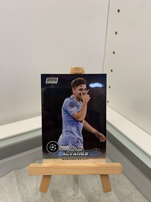 Topps Stadium Club Chrome UCL 23/24 Julian Alvarez REFRACTOR Manchester City 