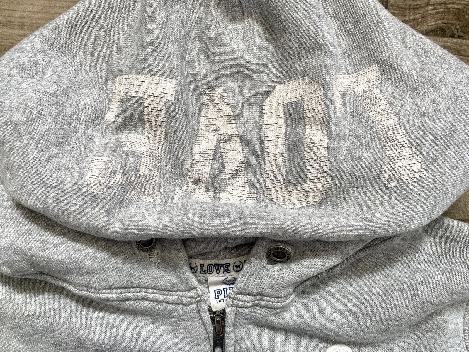 UNDERCOVER Felpa con cappuccio Victorias Secret ROSA full zip posteriore grafica grigia taglia small