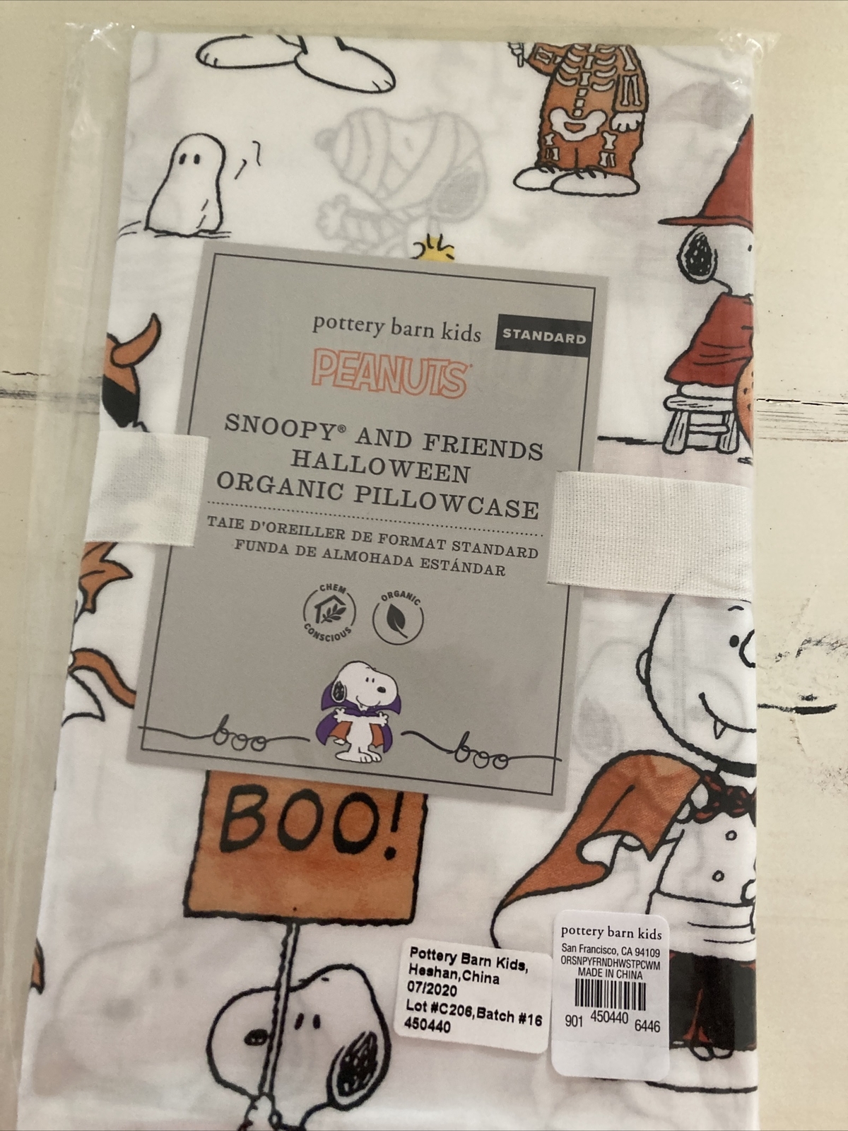 NEW Pottery Barn Kids SNOOPY PEANUTS HALLOWEEN Pillowcase stand. eBay