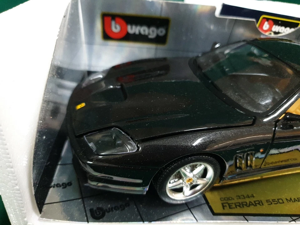 Bburago Burago 1:18 FERRARI 550 MARANELLO 1996 NERA in Metallo cod. 3344 MIB - Immagine 2 di 4