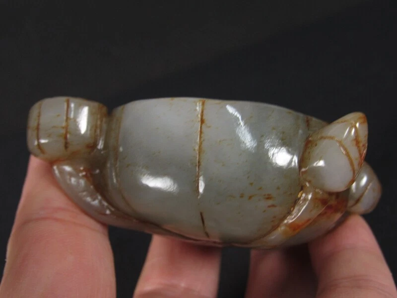 Lavadora de cepillo china de jade nefrita hetiana tallada en raíz de loto Foto 2 de 4