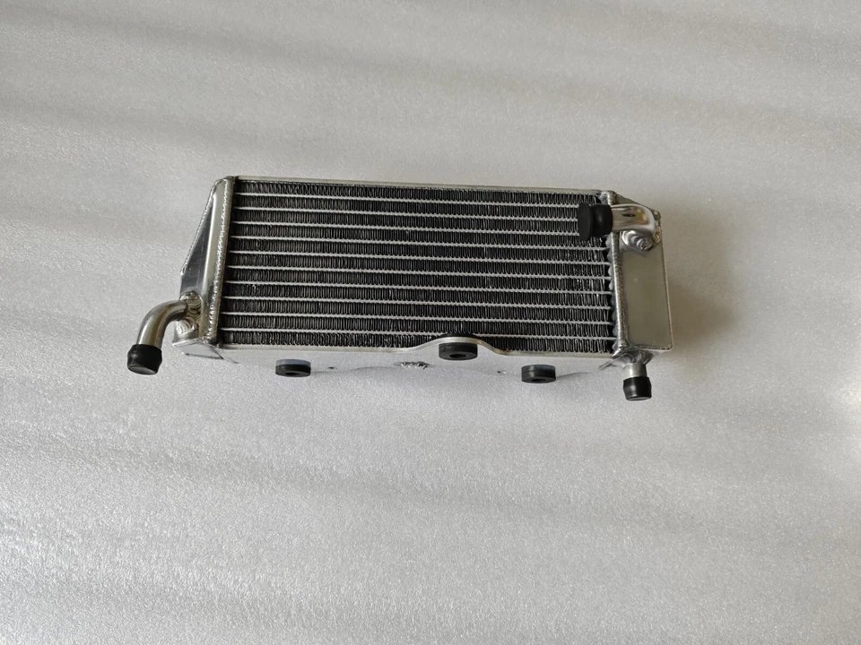 Radiador de aleación de aluminio 2 tiempos Fit Yamaha YZ125 2002 2003 2004  Foto 4 de 4