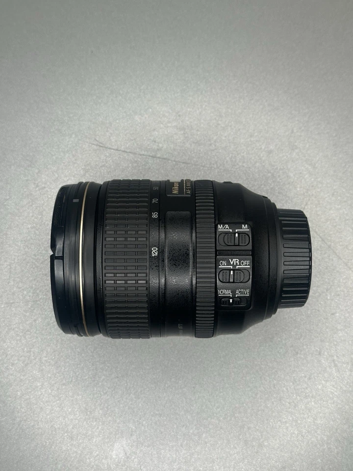 Lente Nikon NIKKOR 24-120 mm f/4 AS G SWM AF-S VR IF N M/A ED Foto 4 de 4