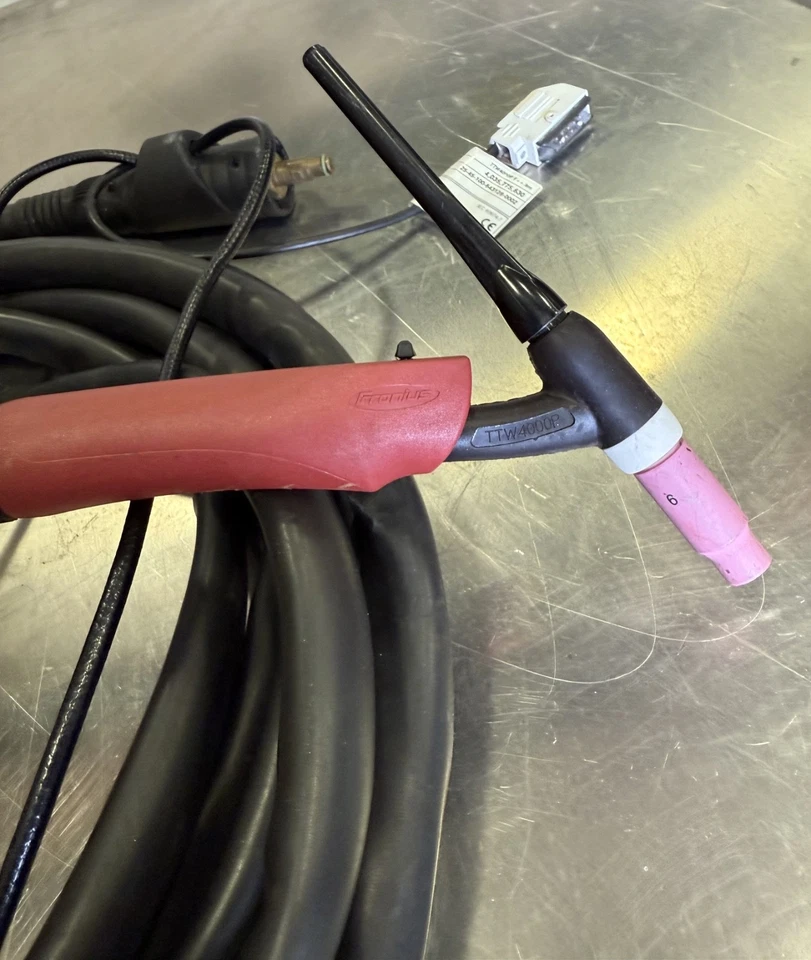 Antorcha Fronius TTW4000P F++ / 8m TIG - Refrigerada por agua - Apenas usada - Excelente Foto 2 de 4