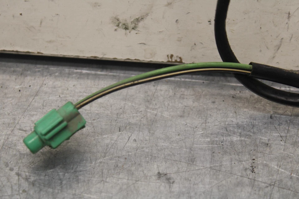 Suzuki GSXR600 1999 soporte lateral soporte sensor 37840-33E00 BB608 Foto 4 de 4