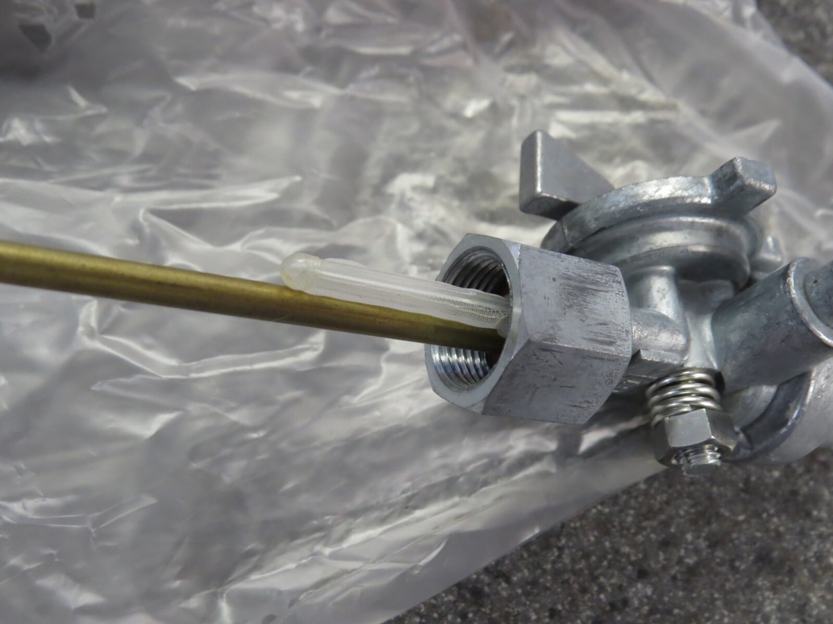 NOS Yamaha Fuel Cock Assy 1 88-90 DT50 17W-24500-00 | eBay