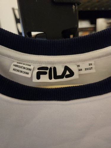 Fila Women Plus Size 2X Calm Graphic Colorbock Sweatshirt White Navy NWT - Picture 4 of 7