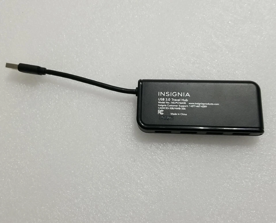Insignia NS-PCH6430 4-Port USB 3.0 Travel Hub - Black - Image 4 of 4