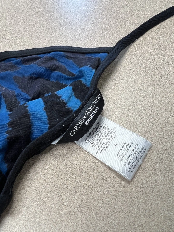 black Blue gathered sides CARMEN MARC VALVO one piece swim suit size 6 279 - Image 2 of 4