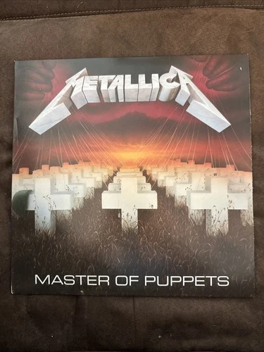Master of Puppets by Metallica (Record, 2017)