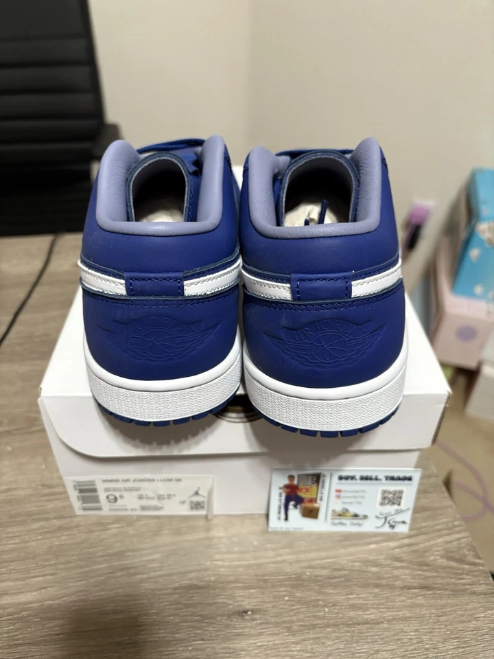 Talla 9.5W / 8M - Nike Air Jordan 1 Low SE Deep Royal Blue DA8008-401 Foto 4 de 4