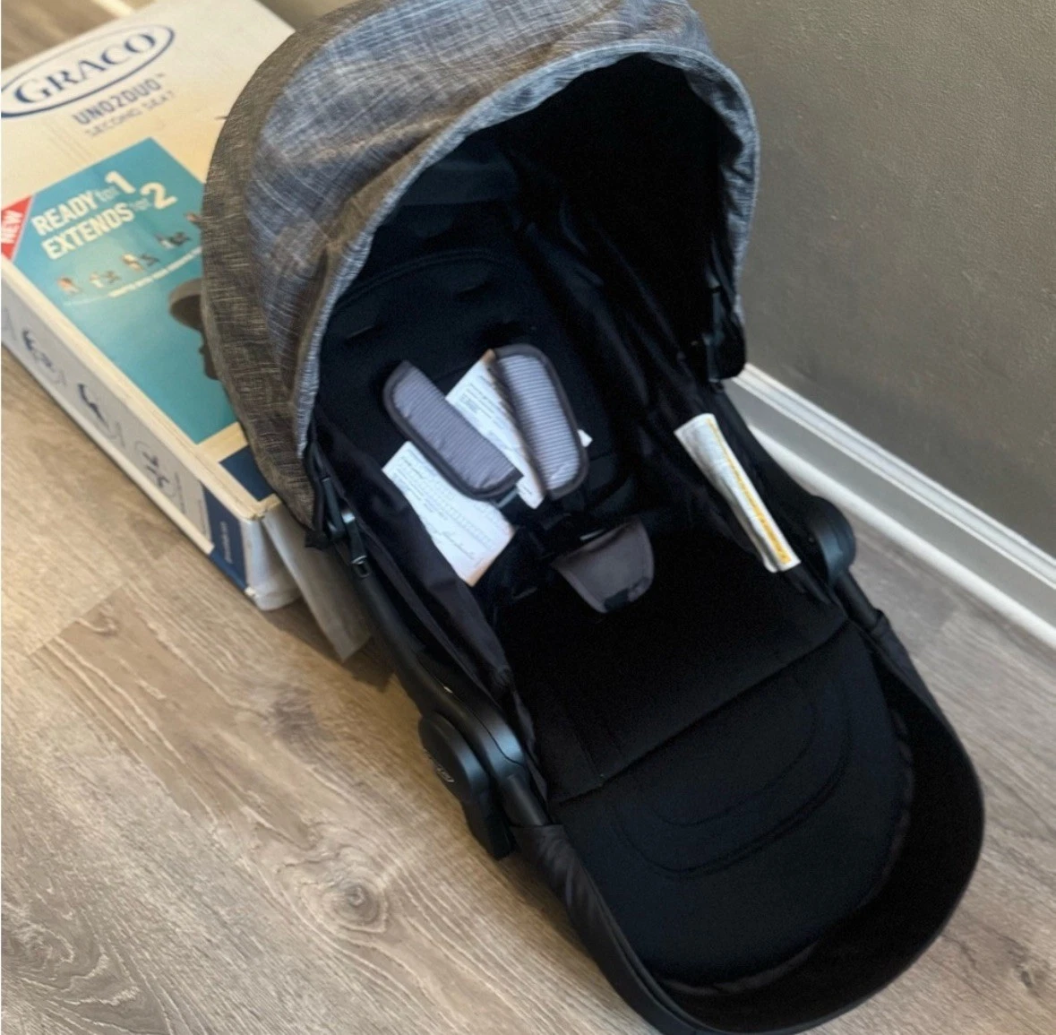 Graco Uno2Duo Stroller Second Seat, Ellington Fashion, Grey New