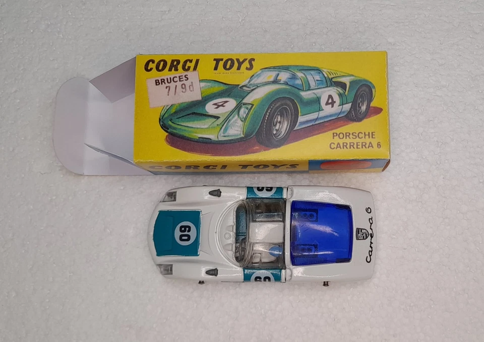 Corgi Toys 330 Porsche Carrera 6 [code 3] - Immagine 3 di 4