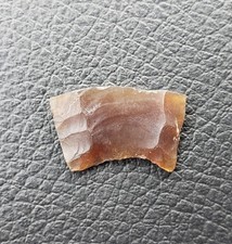 9/16" x 15/16" Knife River Flint Folsom Arrowhead Base- Mountrail County, ND