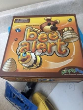 Simply Fun Game Bee Alert Life & Thinking Skills Memory Age 5+ Barely Used