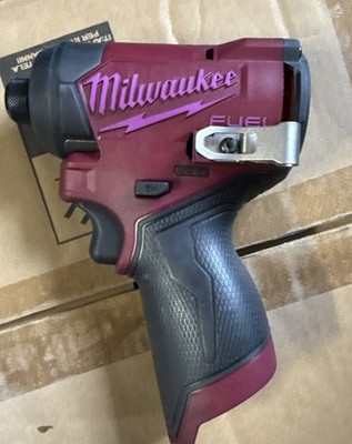 Milwaukee M12FID2-0 12V FUEL Akku-Schlagschrauber 1/4'' blank Uni. Custom 