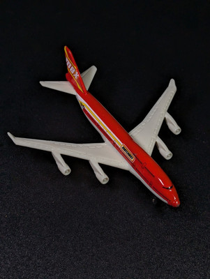 Vintage Matchbox Sky Busters Boeing 747 Die Cast Airplane