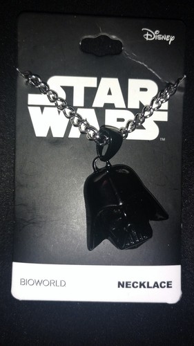 *NEW* Star Wars: Darth Vader 3D Necklace by Bioworld - Picture 2 of 9