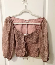 Selfie Leslie Medium Pink Leopard Sleeve Detail Open Tie Peplum Blouse BRAND NEW