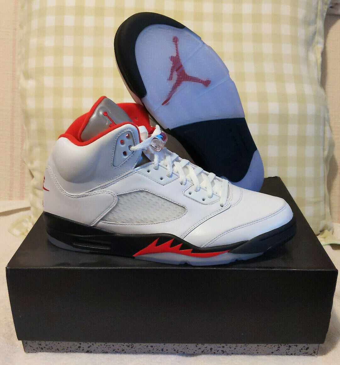 Air Jordan 5 Fire Red 2020 Silver Tongue DA1911-102 Release Date - SBD