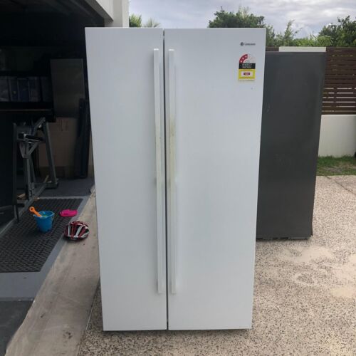 All parts Westinghouse side by side White Fridge Freezer WSE6200WA - Picture 1 of 7