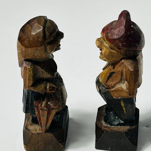 Vintage Anri Miniature Wood Hand Carved Old Man Woman Figurines Set 2 Italy 2" - Picture 4 of 7
