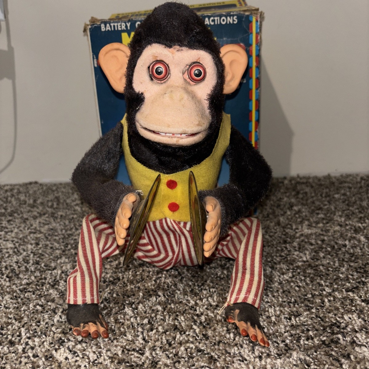 Vintage 1960's Musical Jolly Chimp No. 4910 Battery Operated w