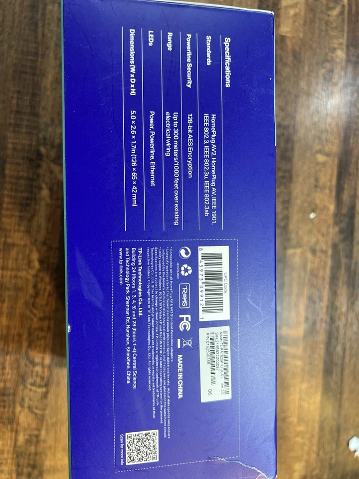 TP-Link TL-PA7020P AV1000 2 Port Gigabit Passthrough Powerline Starter Kit - Image 2 of 4