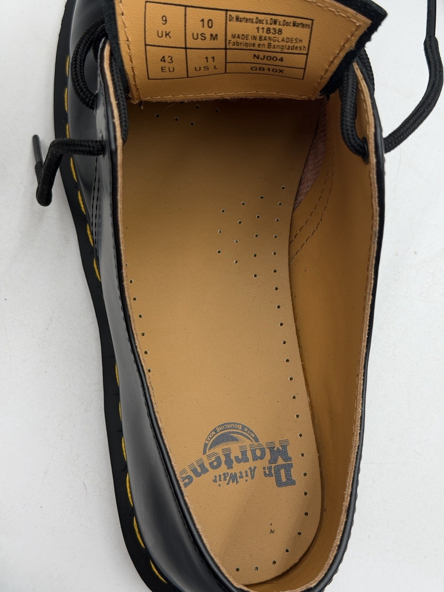 NEW Dr. Martens 11838 Leather Shoes SZ 10 Men's UNISEX SZ 11