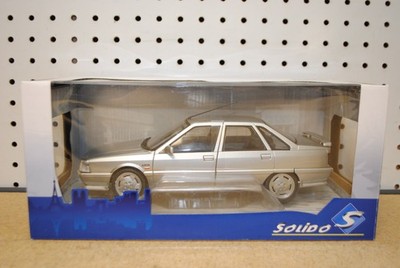 1/18 Solido 1990 Renault 21 MK.2 Turbo Sedan