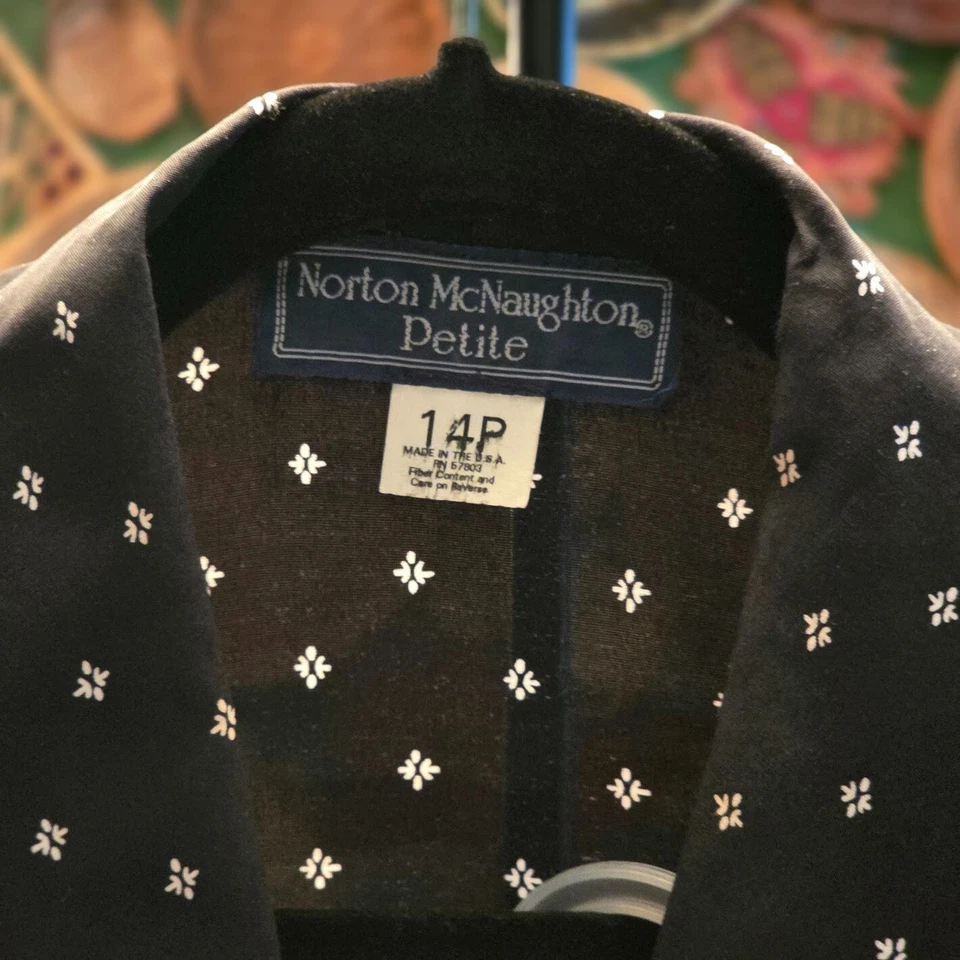 Conjunto de Saia Vintage Norton McNaughton Anos 90 Preto e Branco com Botões 14P – Atemporal!! - Imagem 4 de 4