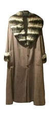 FENDI 100% Cashmere Light Brown Chinchilla Fu...