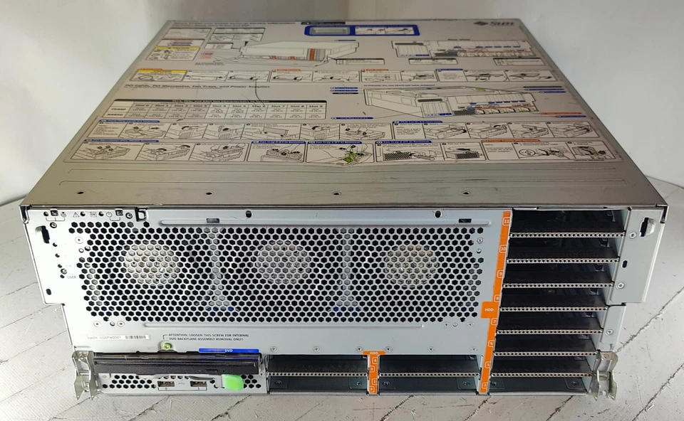 Sun Microsystems Netra X4450 w/ 2x Intel Xeon E7338 32GB DDR2, 2x SFP, RAID Card - Image 2 of 4