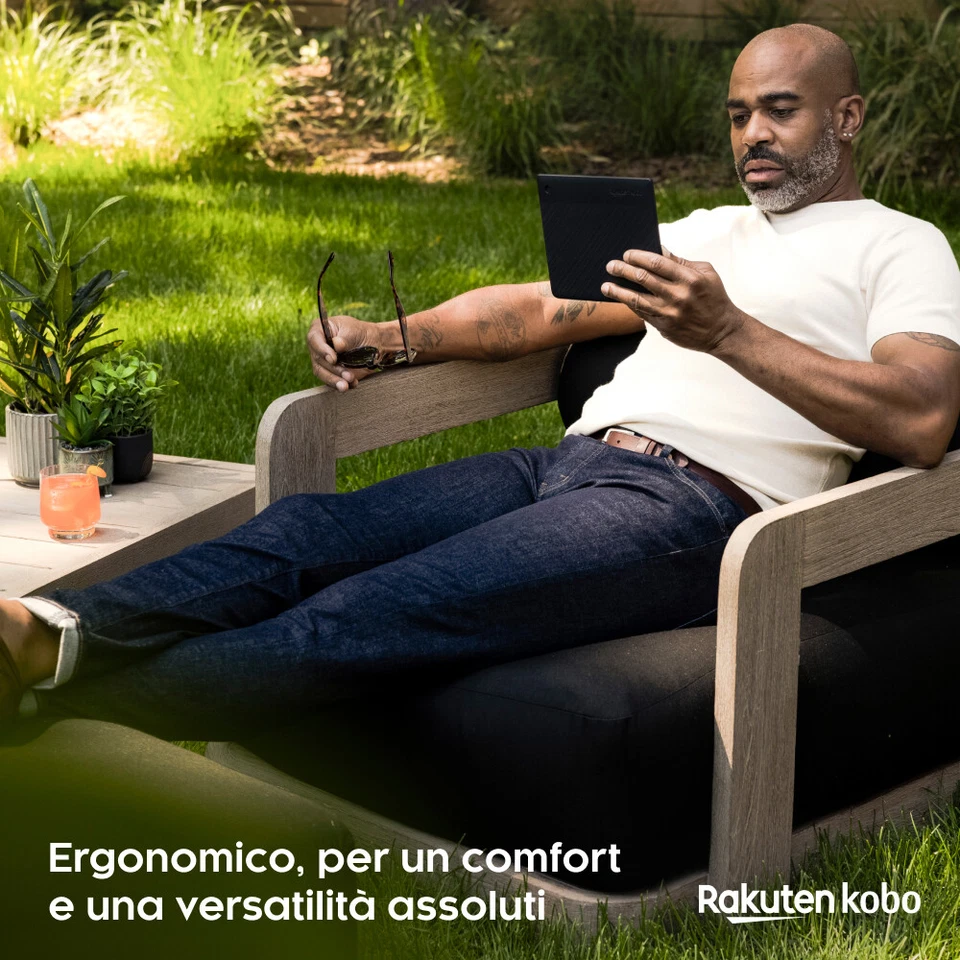 Kobo Lettore eBook Reader 32 GB 8" Touch Wifi Bluetooth Nero N778-KU-BK-K-EP - Immagine 3 di 4