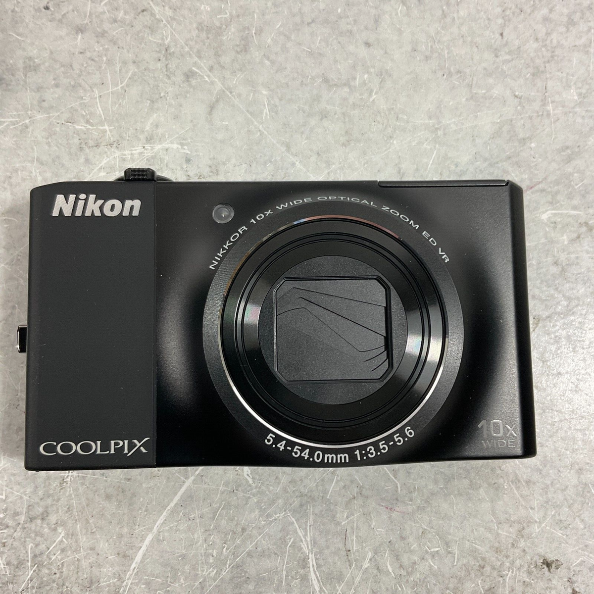 Nikon Coolpix S8000 Digital Camera w/ Case Batteries Power