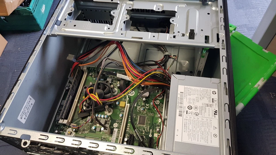 HP prodesk 405 g2 MT AMD A8-6410 4GB No HDD - Image 2 of 4