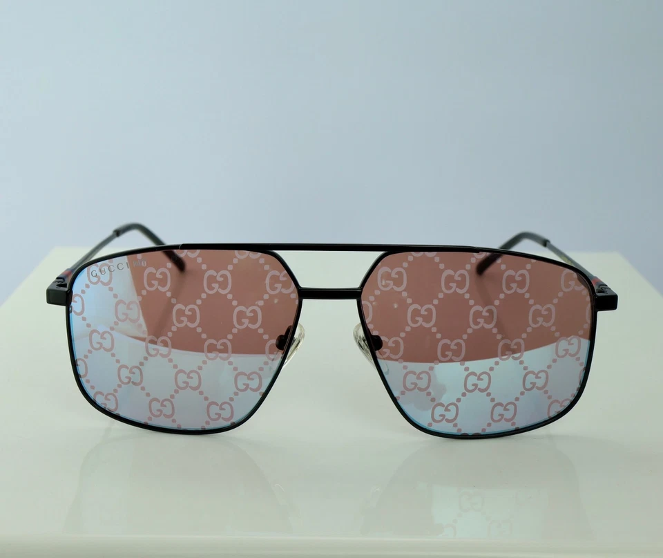 Gafas de sol Gucci GG1676S 005 60 mm para hombre de aviador en negro con lente gris con logotipo GG Foto 3 de 4