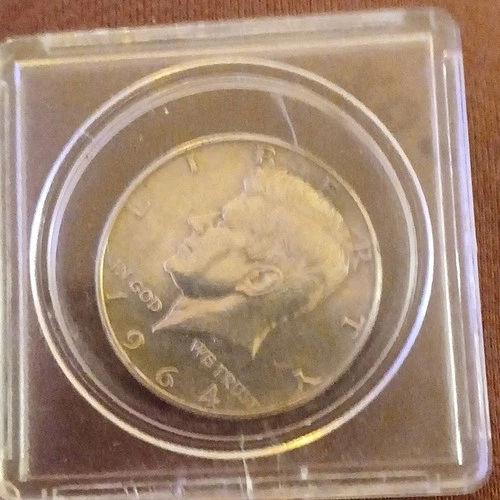 UNCIRCULATED 1964 Kennedy Half Dollar  in Protective Case Denver Mint