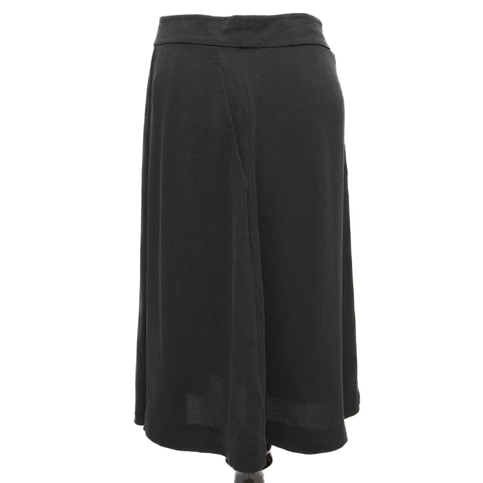 Falda plisada Eileen Fisher negra crepé seda talla mediana Foto 2 de 4