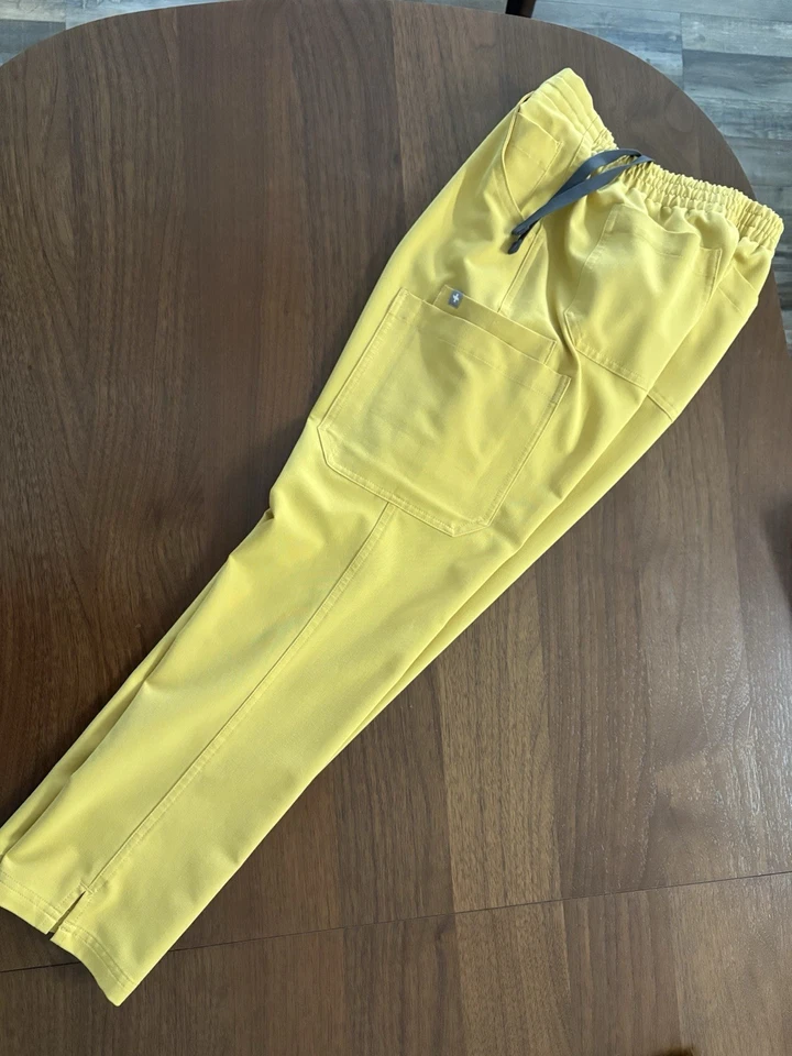 Figs Technical Collection Women's Yellow Scrub Set Medium top Small Petite Pants - Image 3 of 3