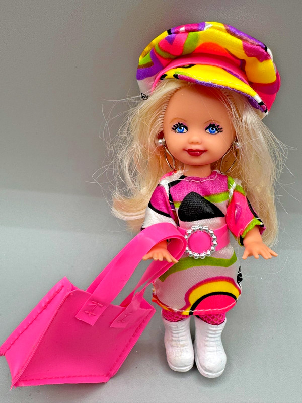 ~DS LOT P DRESSED BARBIE DOLL KELLY IN OOAK HANDMADE SIXTIES SEVENTIES FUN DRESS