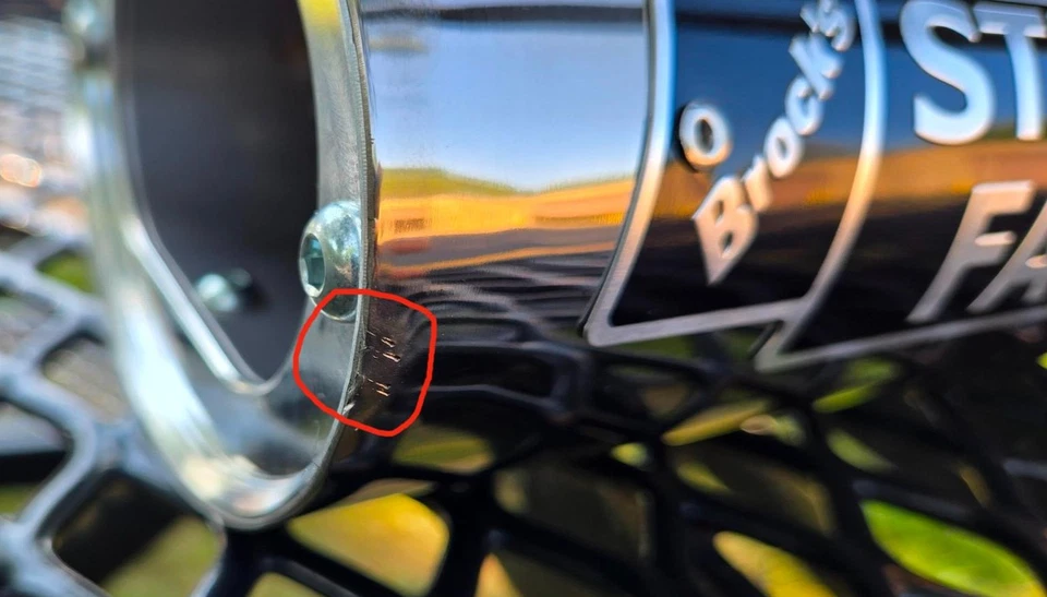 Мегафон TiWinder полированный с гоночной перегородкой был $929 - Изображение 4 из 4