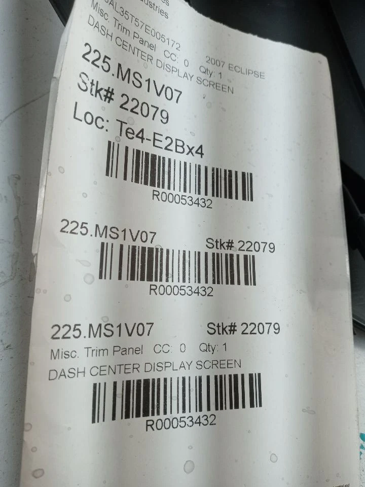 MITSUBISHI ECLIPSE 2007 TABLERO CENTRAL PANTALLA MOLDURA CUBIERTA FABRICANTE DE EQUIPOS ORIGINALES USADO MN121399Z Foto 2 de 3