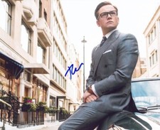 TARON EGERTON signed Autogramm 20x25cm KINGSMAN in Person autograph COA