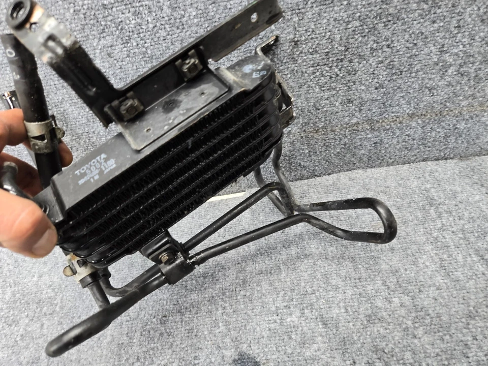 Conjunto radiador enfriador aceite motor lexus 1992-2000 sc400 sc300 OEM Foto 3 de 4