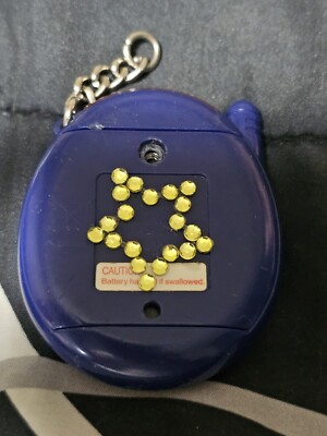 Tamagotchi Connection V3 - Blue With Stars Shell - Tested